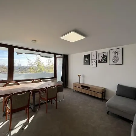 City Penthouse With 110 Sqm - Including Mountain View Apartment München