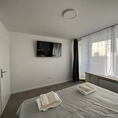 City Penthouse With 110 Sqm - Including Mountain View Apartment *